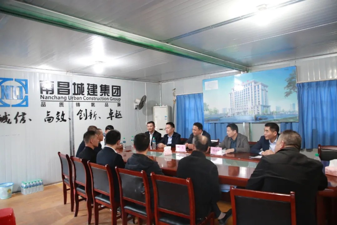 资阳城投集团人武部发展传承武士心灵，做集团建设发展的“排头兵”座谈会